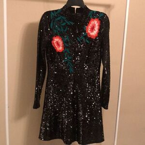 NWT Black Sequin with Floral Embroidery Long Sleeve Dress - 2